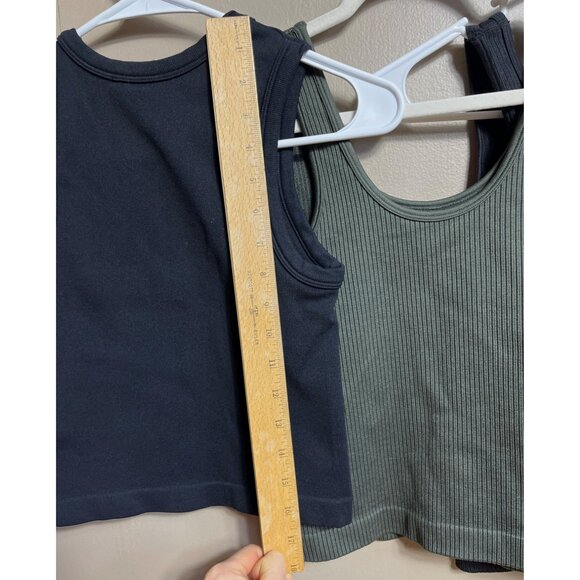 A New Day 3 Tank Tops Bundle Crop Athletic Muscle Gym Cross Train Womens S - Picture 7 of 7